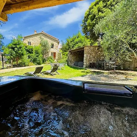 Entre & Maquis, L'ame De La Corse En De Charme Avec Jacuzzi, Proche Ajaccio * Peri