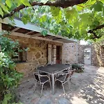 Résidence A Casa Vecchia De Charme Avec Jacuzzi Proche Ajaccio Appartement Peri