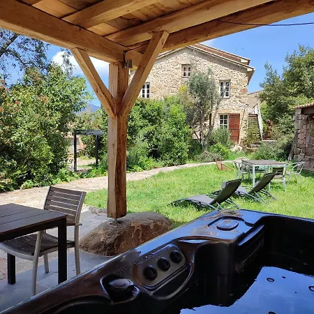 Entre & Maquis, L'ame De La Corse En De Charme Avec Jacuzzi, Proche Ajaccio