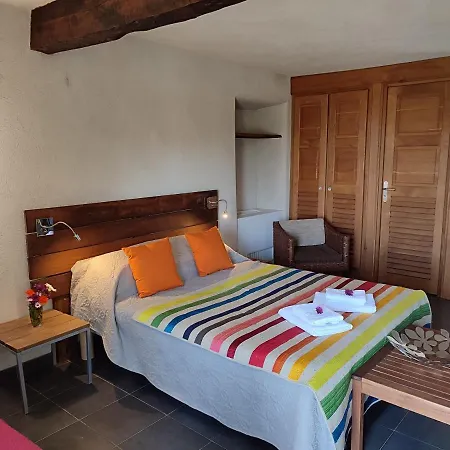 Entre & Maquis, L'ame De La Corse En De Charme Avec Jacuzzi, Proche Ajaccio *