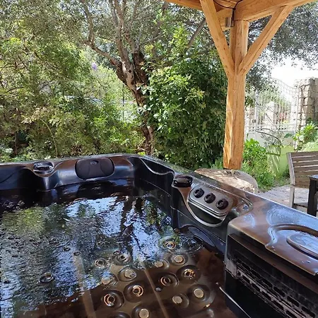 Entre & Maquis, L'ame De La Corse En De Charme Avec Jacuzzi, Proche Ajaccio Apartment Peri