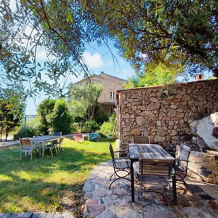 Entre & Maquis, L'ame De La Corse En De Charme Avec Jacuzzi, Proche Ajaccio Apartment *