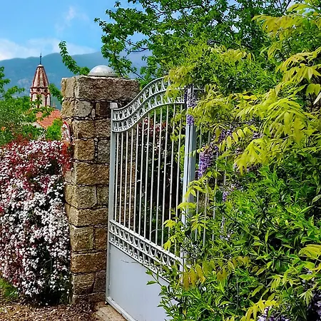 Apartmán Entre & Maquis, L'ame De La Corse En De Charme Avec Jacuzzi, Proche Ajaccio