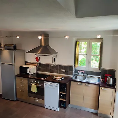 Apartmán Entre & Maquis, L'ame De La Corse En De Charme Avec Jacuzzi, Proche Ajaccio *