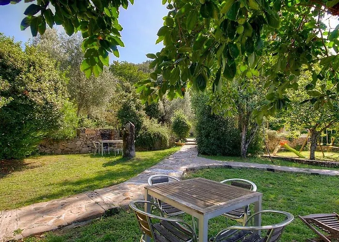 Entre & Maquis, L'ame De La Corse En De Charme Avec Jacuzzi, Proche Ajaccio *