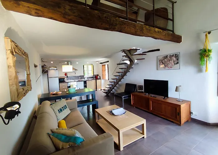 Entre & Maquis, L'ame De La Corse En De Charme Avec Jacuzzi, Proche Ajaccio